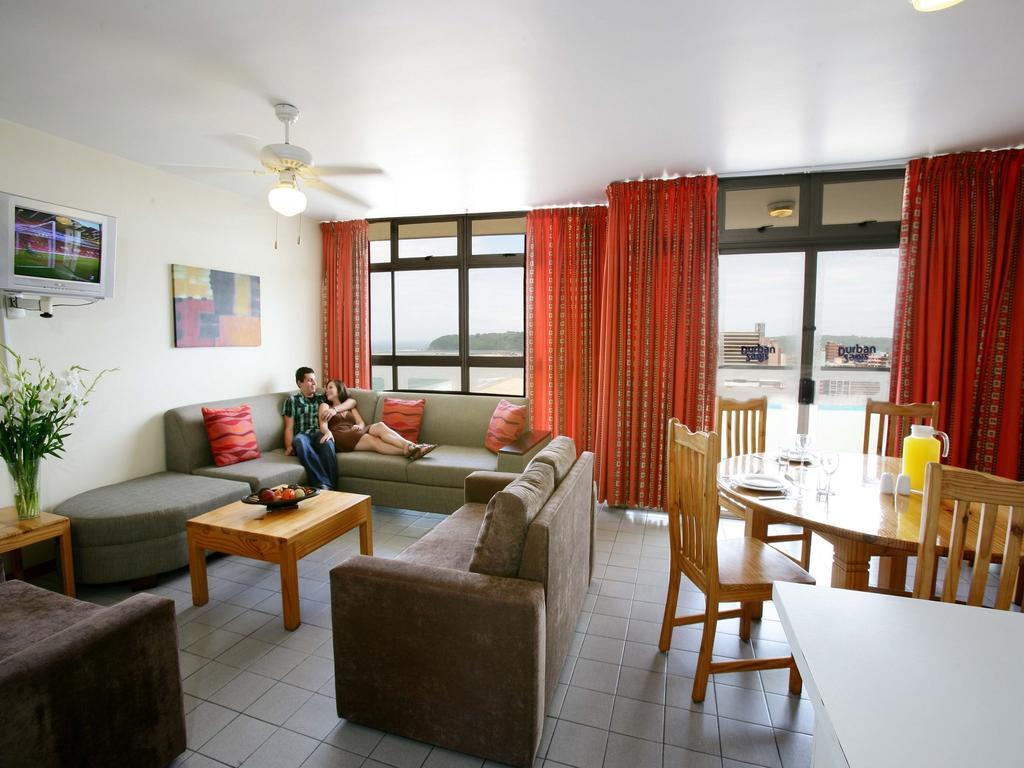10 South / Durban Sands Exterior foto
